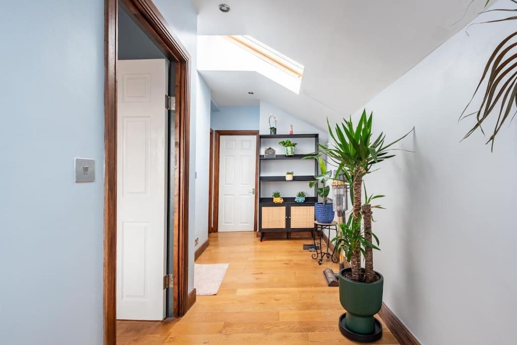 Harbourside Haven - Stylish Retreat In Hotwell - Free Parking Apartment Bristol Exterior photo